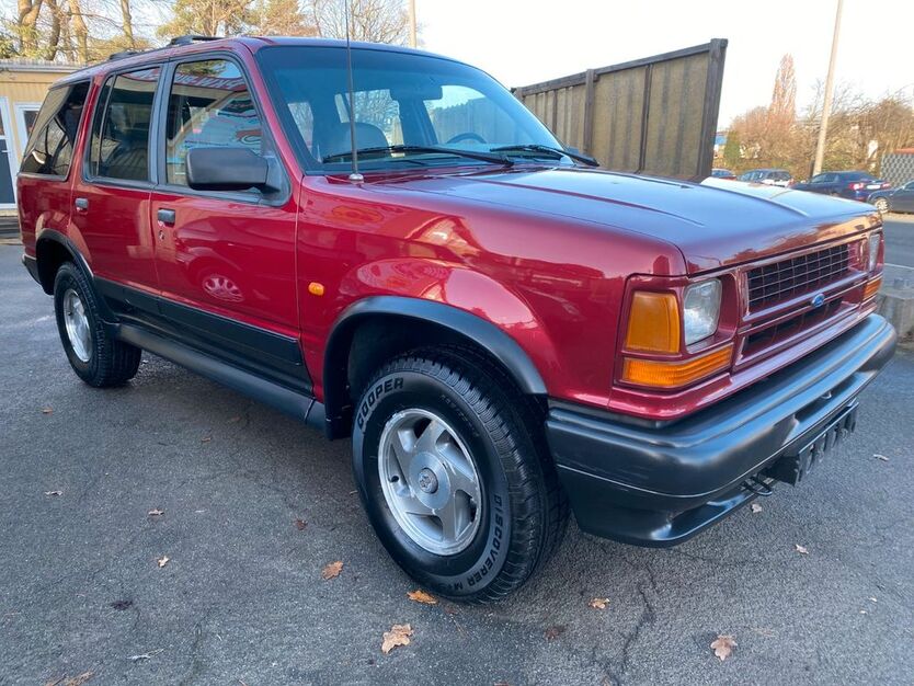Ford Explorer 140.000 km 7.900 € Fürth 90762