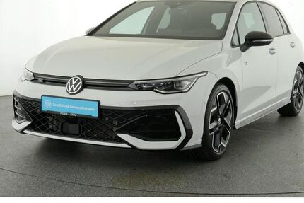 VW Golf 9.432 km 33.404 &euro; Nürnberg 90411