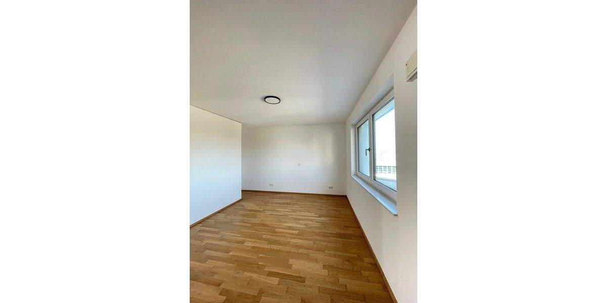 Etagenwohnung Fürth Südstadt - 2 Zimmer, 77 m&sup2;, 1.075&euro; | Angebot:25779742