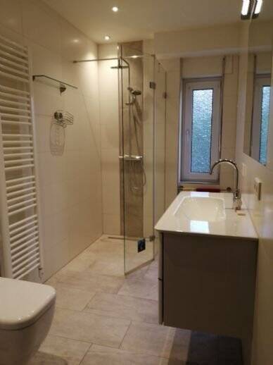 RESERVIERT - Stilvolle 3 Zi EG Wohnung mit EBK und direktem Zugang zum Garten in ruhiger Sackgasse 3 zimmer