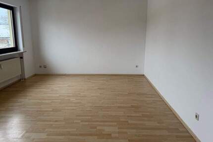 N-Katzwang ! Helle 1-ZW, 32 m², großer Balkon, 2.OG mit Aufzug 1 zimmer