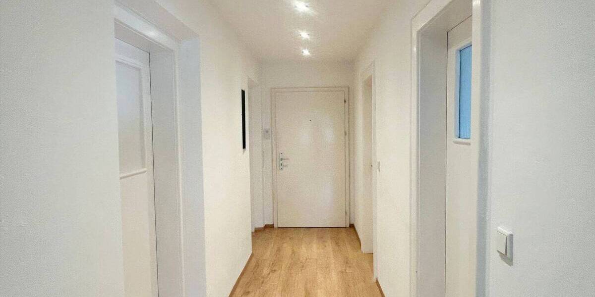 Etagenwohnung Nürnberg Laufamholz - 3 Zimmer, 68 m&sup2;, 1.100&euro; | Angebot:26433327