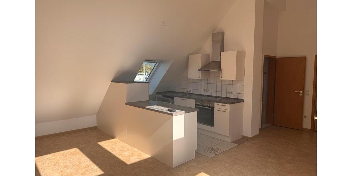Dachgeschoßwohnung Forchheim - 2 Zimmer, 50 m&sup2;, 550&euro; | Angebot:27609801