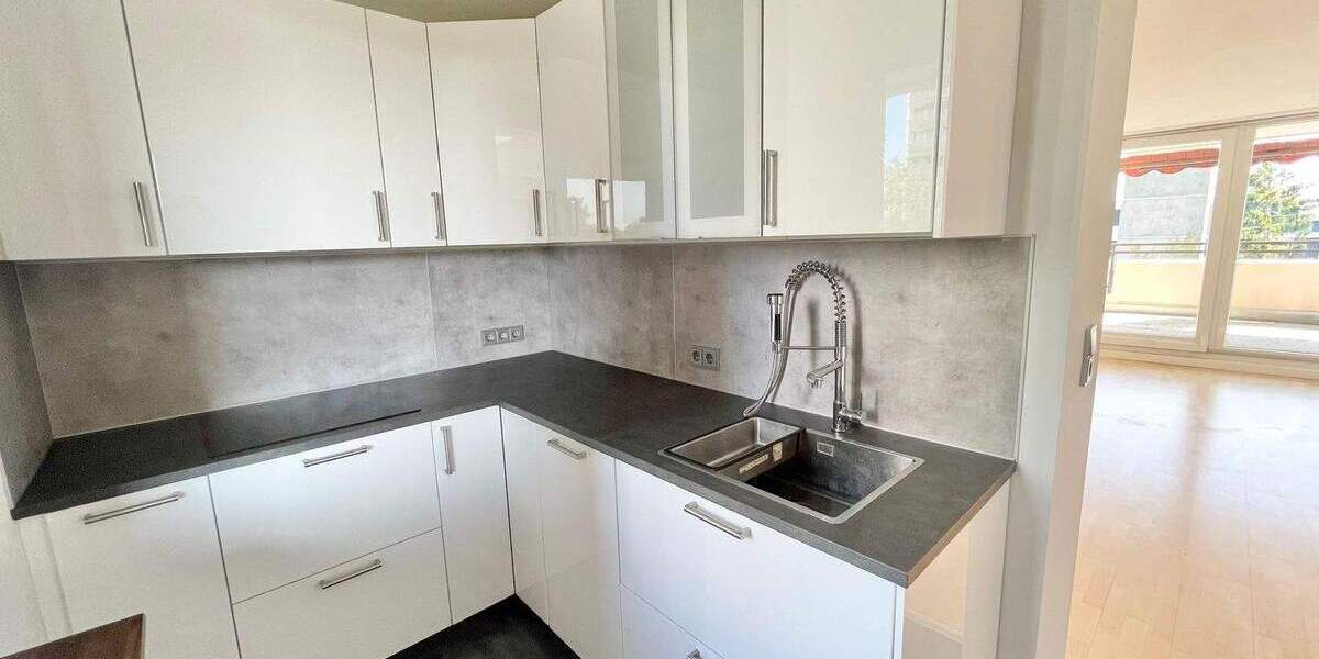 Etagenwohnung Nürnberg Langwasser - 3 Zimmer, 95 m&sup2;, 1.080&euro; | Angebot:25525215