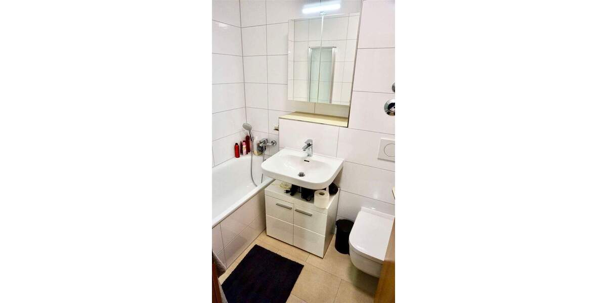 Etagenwohnung Fürth Innenstadt - 2 Zimmer, 62 m&sup2;, 240.000&euro; | Angebot:25695524