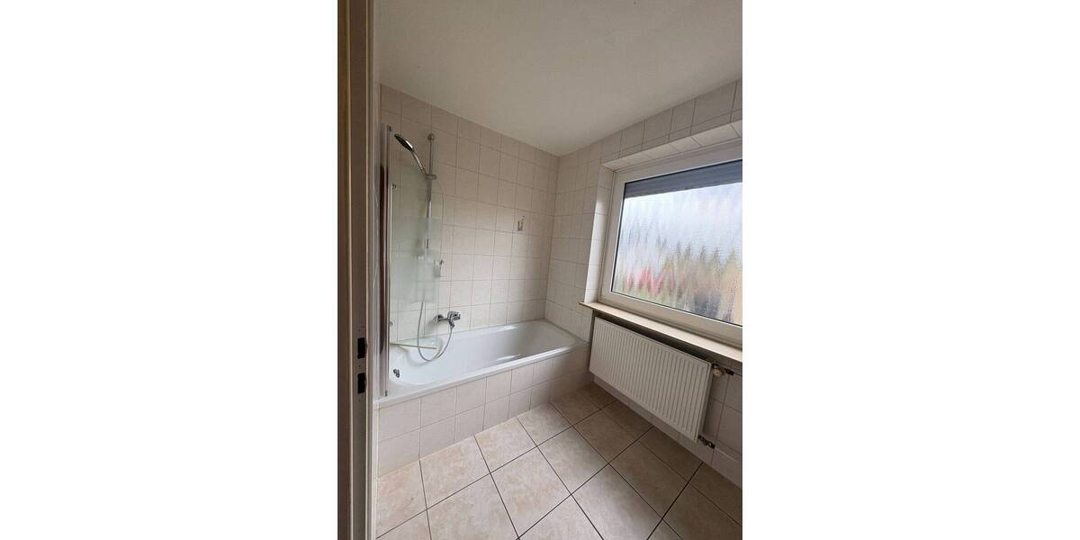 Reihenhaus Feucht - 5 Zimmer, 114 m&sup2;, 435.000&euro; | Angebot:26015266