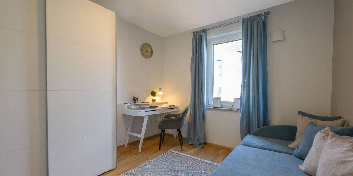 Etagenwohnung Erlangen Dechsendorf - 3 Zimmer, 80 m&sup2;, 1.660&euro; | Angebot:26787346