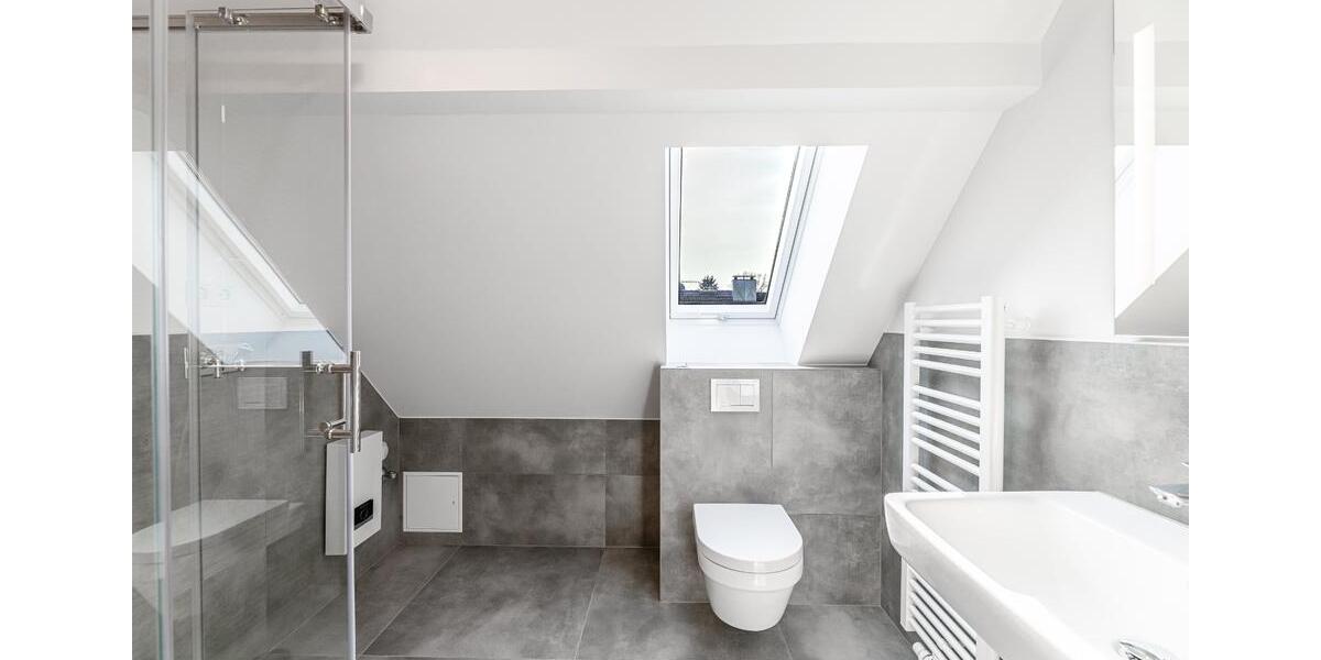 Dachgeschoßwohnung Nürnberg Erlenstegen - 1 Zimmer, 33 m&sup2;, 740&euro; | Angebot:25750344