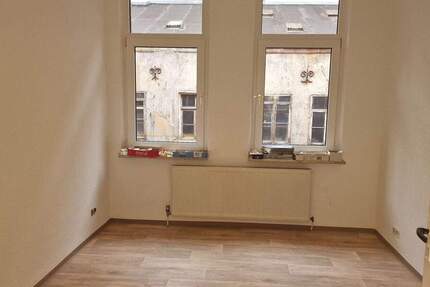 Wohnung Fürth Innenstadt - 2 Zimmer, 65 m&sup2;, 650&euro; | Angebot:25770487