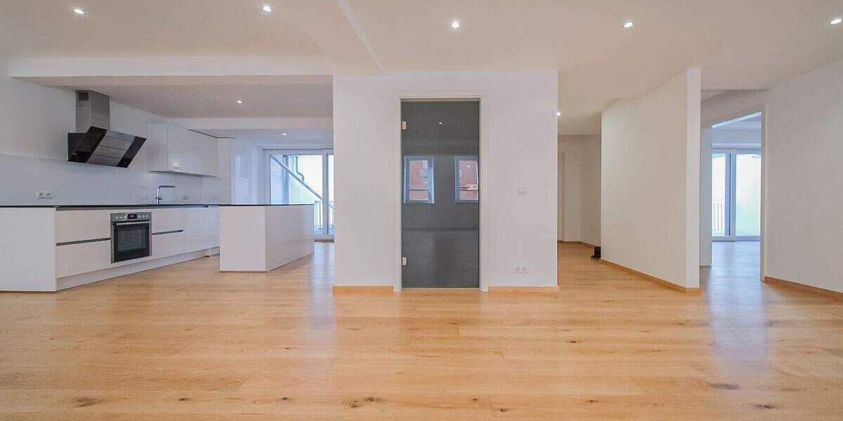 Etagenwohnung Nürnberg Lorenz - 3 Zimmer, 170 m&sup2;, 898.000&euro; | Angebot:25779514