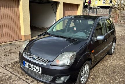 Ford Fiesta 144.000 km 2.249 &euro; Nürnberg 90451