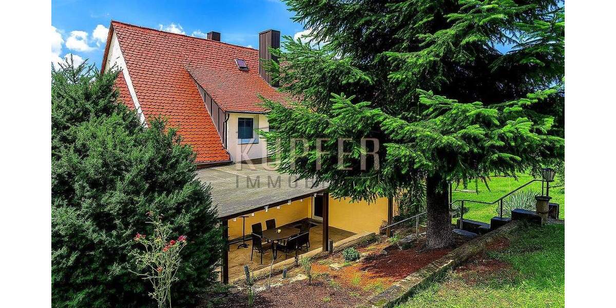 Mehrfamilienhaus, Wohnhaus Forchheim - 7 Zimmer, 193 m&sup2;, 655.000&euro; | Angebot:25769371