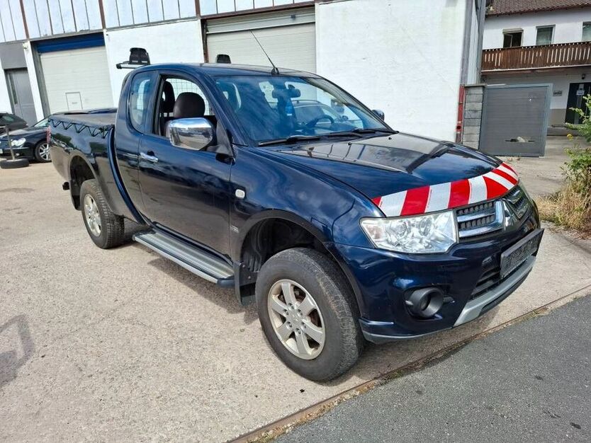 L200