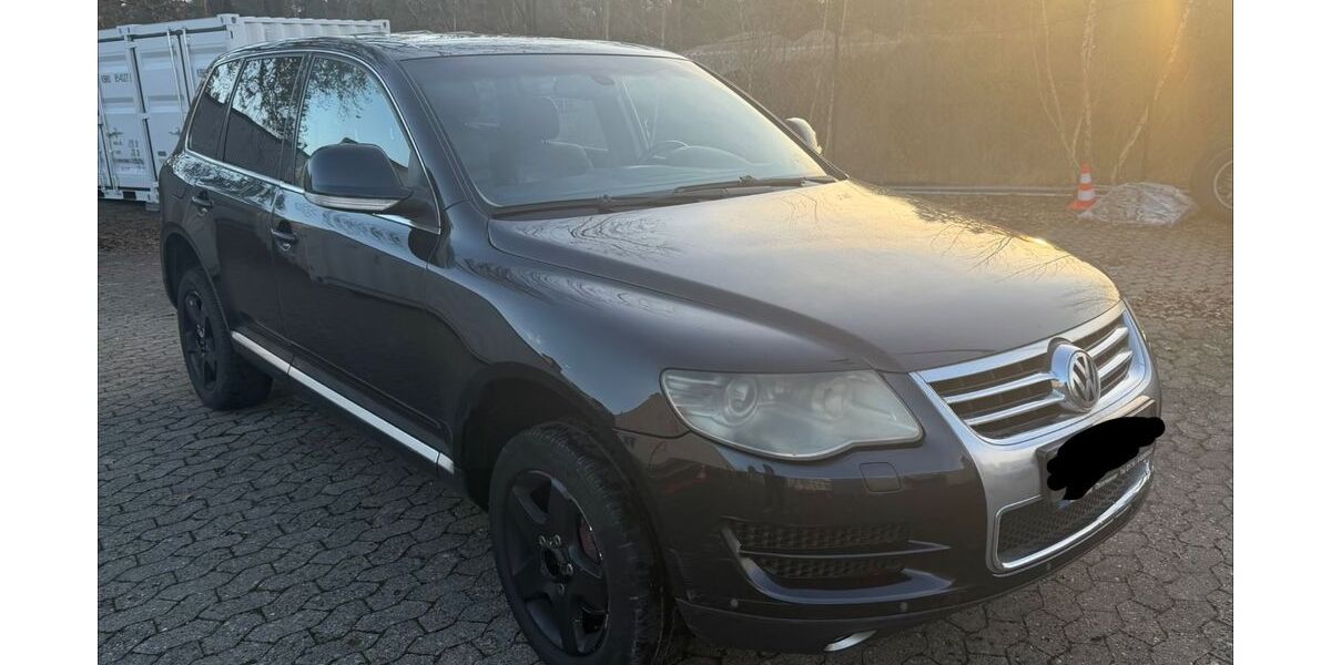 VW Touareg 306.000 km 3.999 &euro; Nürnberg 90552