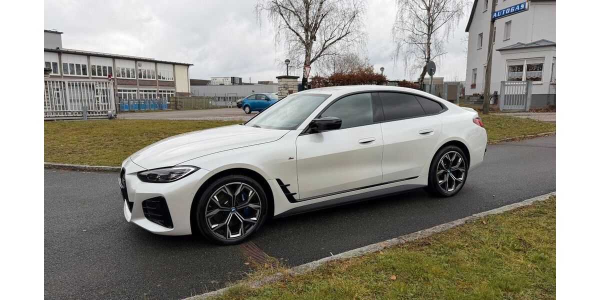 BMW i4 139.950 km 33.990 &euro; Schwabach 91126
