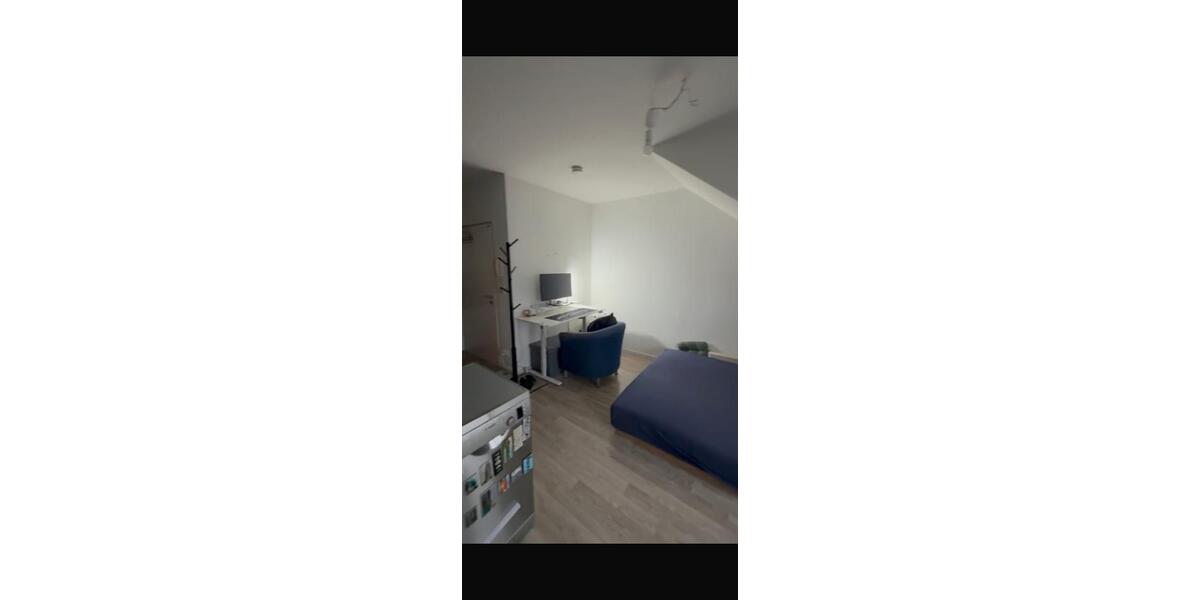 Dachgeschoßwohnung Erlangen Am Anger - 1 Zimmer, 22 m&sup2;, 525&euro; | Angebot:26281634