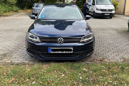 VW Jetta 151.000 km 4.690 &euro; Fürth 90766