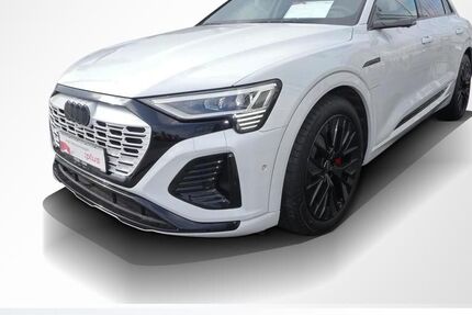 Audi Q8 e-tron 26.500 km 55.950 &euro; Lauf an der Pegnitz 91207