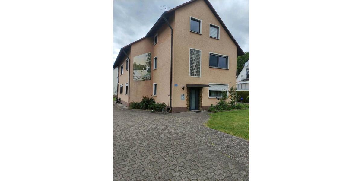 Etagenwohnung Allersberg Eismannsdorf - 4 Zimmer, 114 m&sup2;, 850&euro; | Angebot:26565046