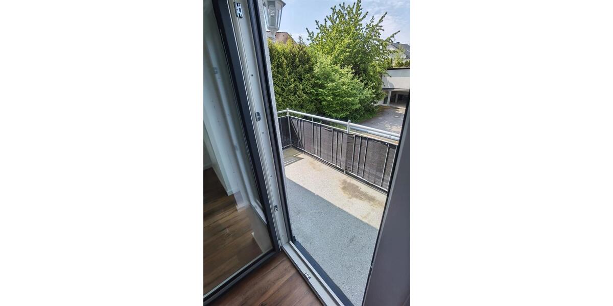 Dachgeschoßwohnung Burgthann - 3 Zimmer, 66 m&sup2;, 214.000&euro; | Angebot:26603073