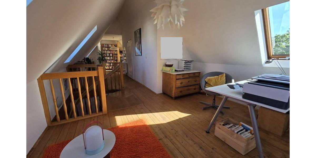 Etagenwohnung Nürnberg Thon - 4 Zimmer, 120 m&sup2;, 1.100&euro; | Angebot:26910573