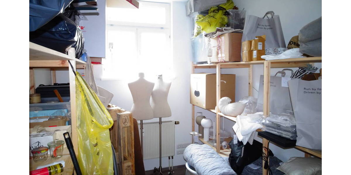 Gewerbeobjekt Herzogenaurach - 6 Zimmer, 450.000&euro; | Angebot:25697889