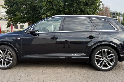 Audi Q7 222.000 km 21.800 &euro; Nürnberg 90459