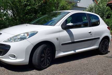 Peugeot 206 144.345 km 2.590 &euro; Lauf a.d.Pegnitz, St 91207
