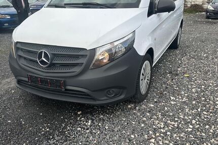 Mercedes-Benz Vito 181.000 km 15.800 &euro; Fürth 90763