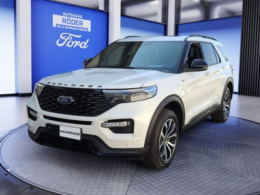 Ford Explorer 18.700 km 57.990 € Fürth 90765
