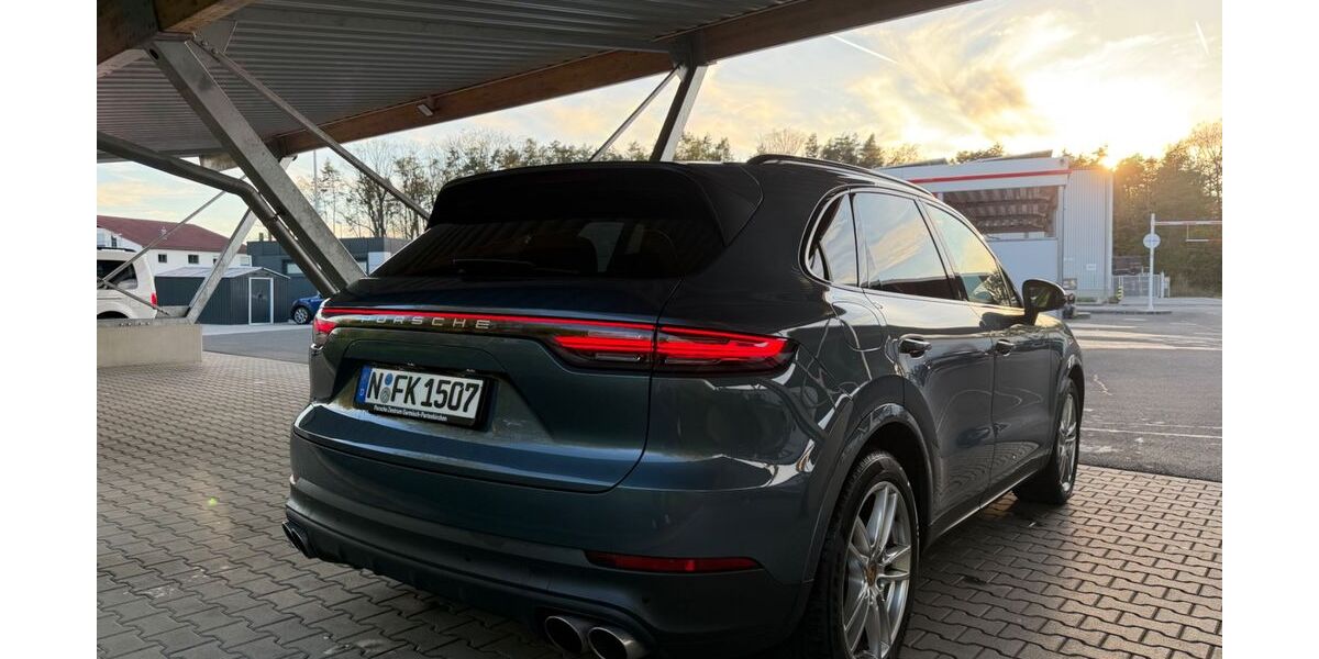 Porsche Cayenne 82.012 km 53.890 &euro; Nürnberg (Mittelfr) - Südoststadt 90471