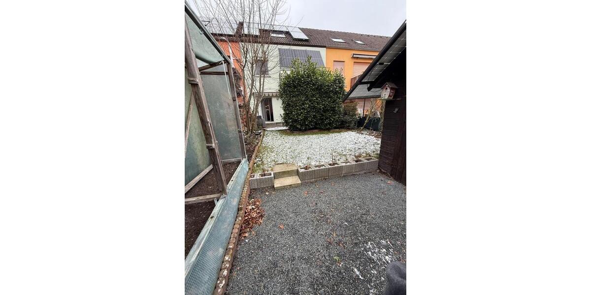 Modernes Einfamilienhaus mit Garten, Solar- & Photovoltaikanlage 6 zimmer