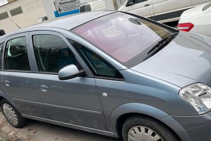 Opel Meriva 80.800 km 3.500 &euro; Roßtal 90574
