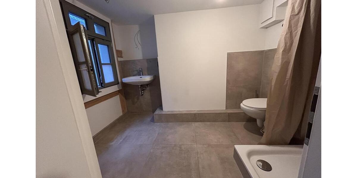 Dachgeschoßwohnung Fürth Altstadt - 1 Zimmer, 37 m&sup2;, 750&euro; | Angebot:25280957