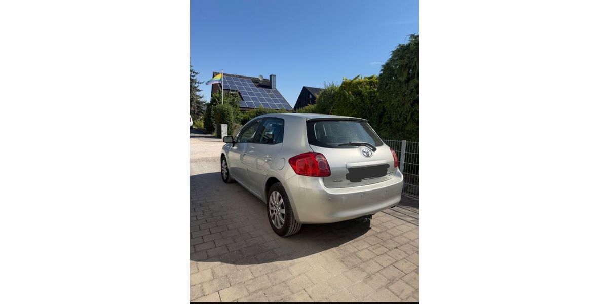 Toyota Auris 193.000 km 5.200 &euro; Schwabach 91126