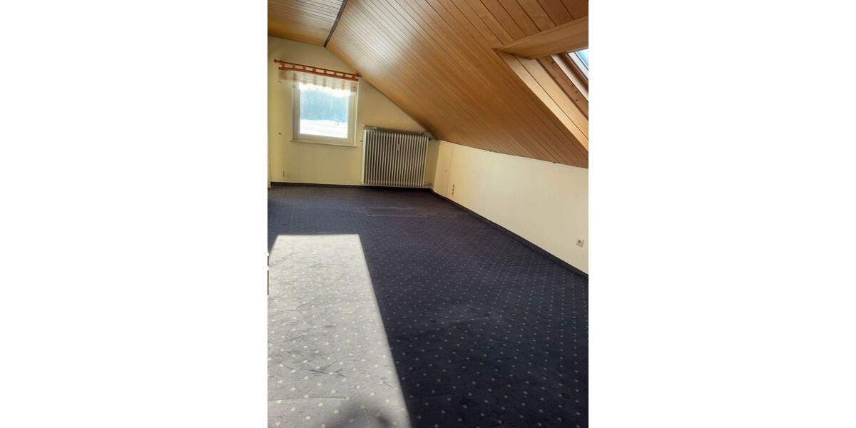 Etagenwohnung Hemhofen Zeckern - 3 Zimmer, 90 m&sup2;, 600&euro; | Angebot:25153370