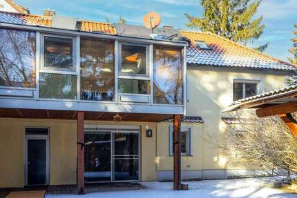 Haus Stein Deutenbach - 8 Zimmer, 219 m&sup2;, 850.000&euro; | Angebot:25313512