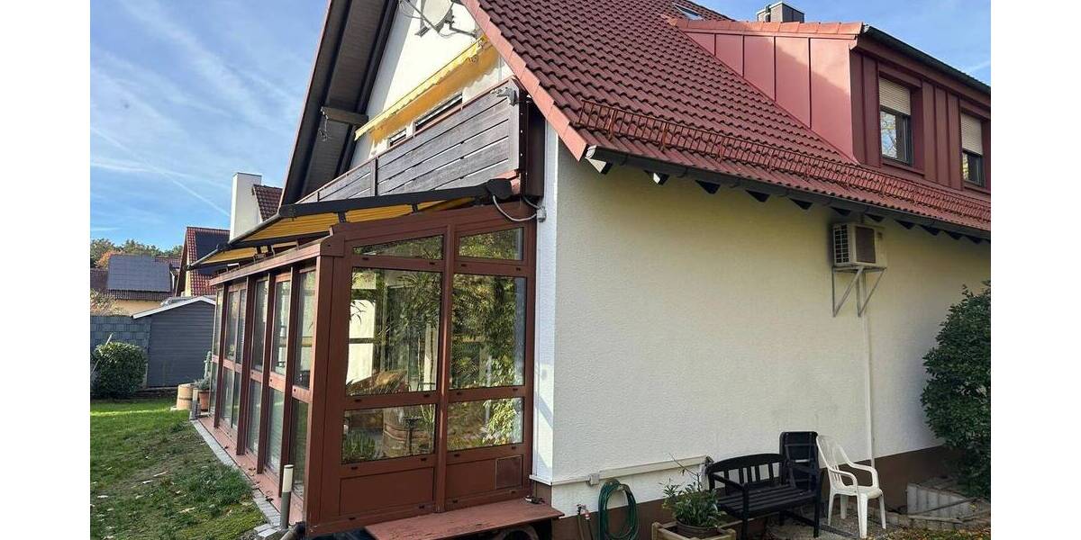 Charmantes Zweifamilienhaus, in begehrter, ruhiger Lage von Fürth Dambach 1 zimmer