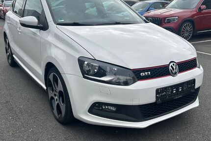 VW Polo 176.034 km 7.900 € Fürth 90763