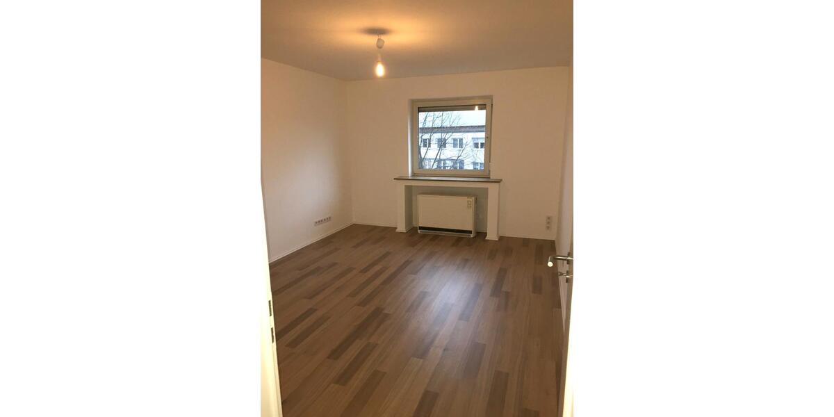 Etagenwohnung Nürnberg Erlenstegen - 4 Zimmer, 108 m&sup2;, 449.000&euro; | Angebot:26530465
