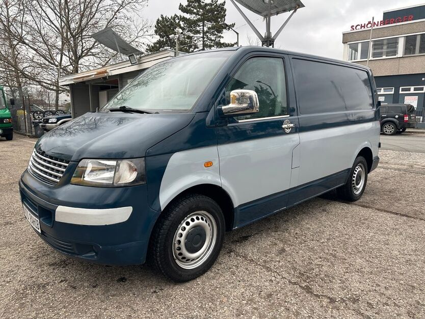 VW T5 Transporter 272.000 km 3.850 € Nürnberg 90431