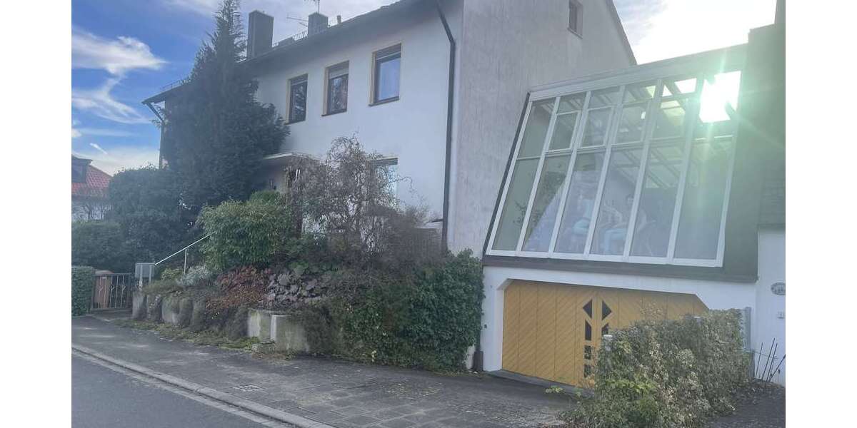 Einfamilienhaus Heilsbronn - 6 Zimmer, 240 m&sup2;, 1.900&euro; | Angebot:24415839