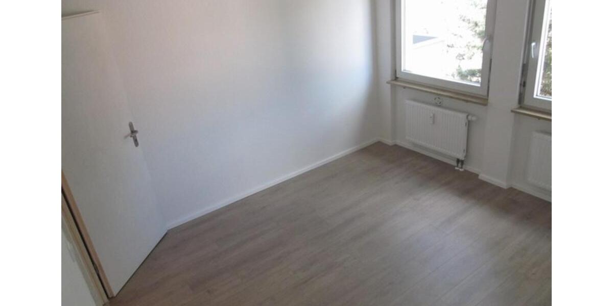 Etagenwohnung Nürnberg Zerzabelshof - 2 Zimmer, 60 m&sup2;, 990&euro; | Angebot:25572155