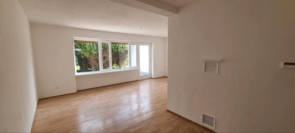 Reihenhaus Nürnberg Langwasser - 7 Zimmer, 98 m&sup2;, 398.000&euro; | Angebot:25781458