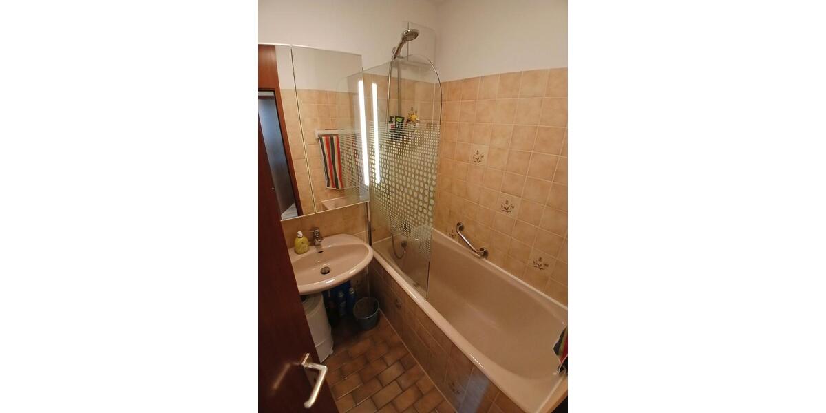 Etagenwohnung Nürnberg Schnepfenreuth - 2 Zimmer, 62 m&sup2;, 660&euro; | Angebot:26339641