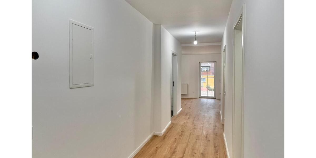 Etagenwohnung Roth - 4 Zimmer, 104 m&sup2;, 1.245&euro; | Angebot:26337892