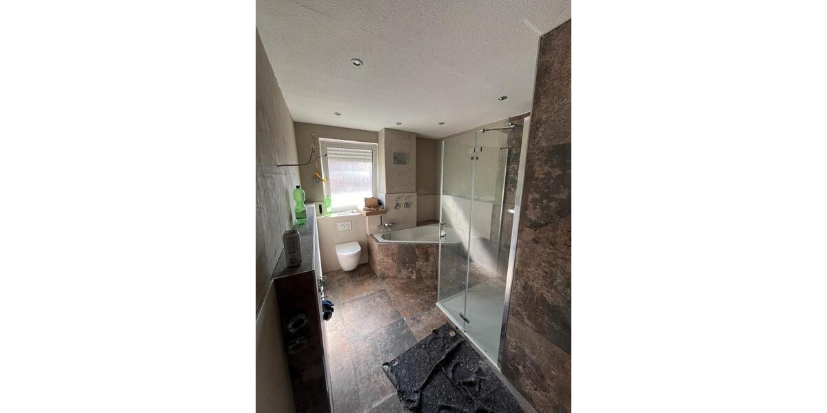 Etagenwohnung Schnaittach - 6.5 Zimmer, 166 m&sup2;, 123.456&euro; | Angebot:26620805