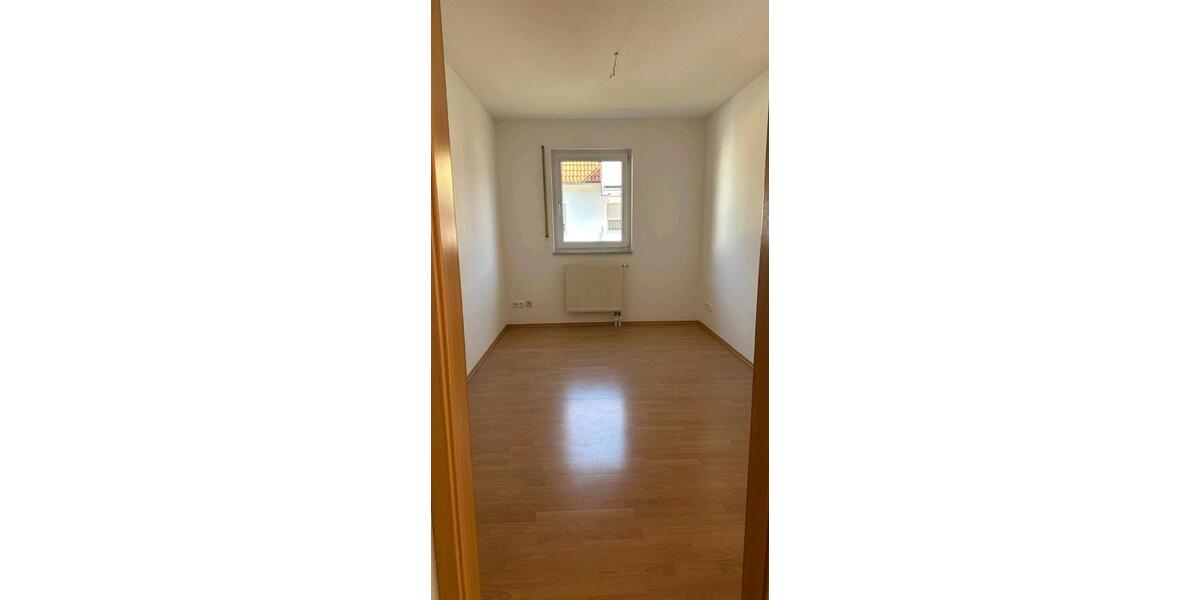 Etagenwohnung Fürth Südstadt - 3 Zimmer, 84 m&sup2;, 1.505&euro; | Angebot:25542989