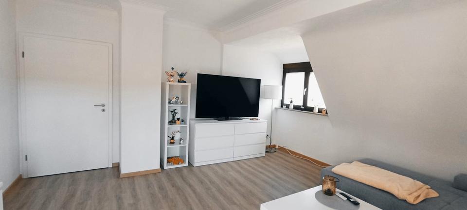 Etagenwohnung Nürnberg Almoshof - 2 Zimmer, 68 m&sup2;, 880&euro; | Angebot:26255341