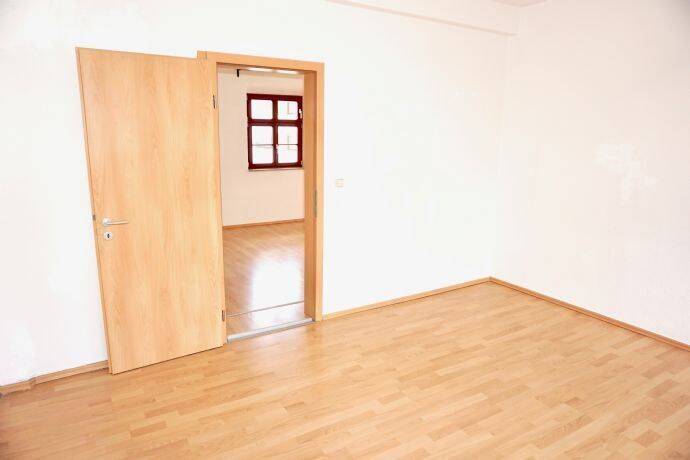 Etagenwohnung Nürnberg Mögeldorf - 3 Zimmer, 71 m&sup2;, 255.000&euro; | Angebot:26189908
